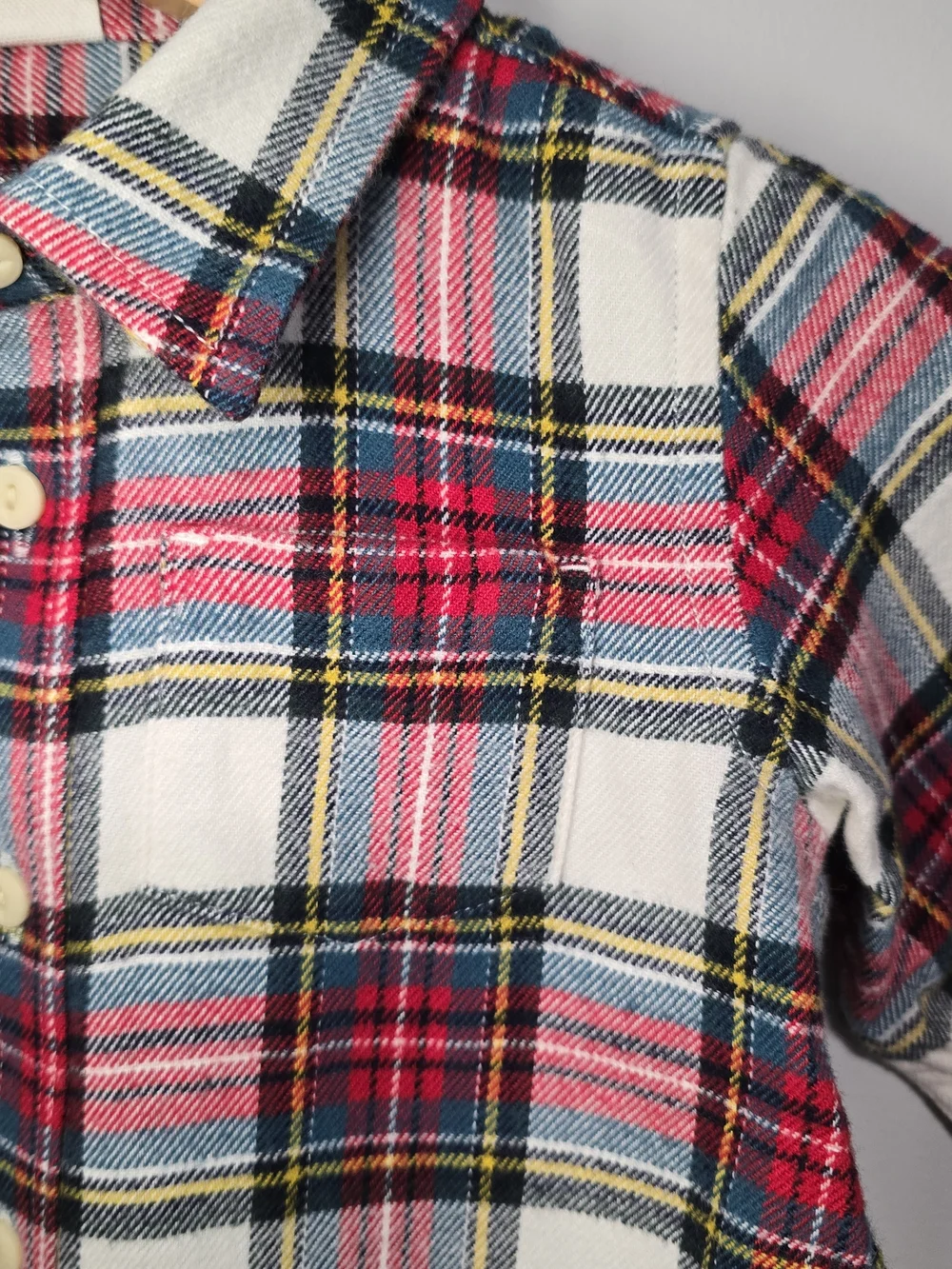 GAP Plaid Button-Down Shirt in White, Red & Blue,yellow Holiday Soft Cotton.
